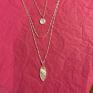 Stella & Dot Aurelia Pendant Necklace