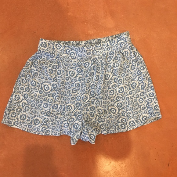 Nordstrom flowy shorts