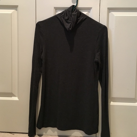 14th & union turtleneck