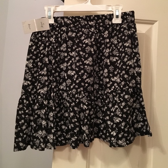 black and white floral skirt