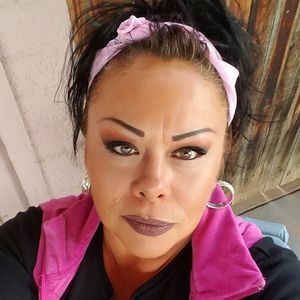 Meet your Posher, Annette