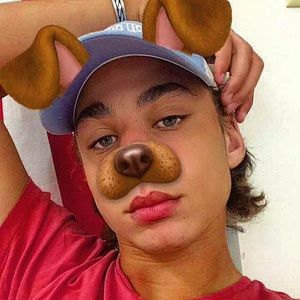 Meet your Posher, Elijah