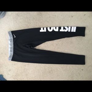 Nike leggings