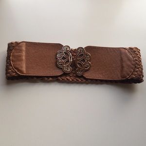 Francesca's belt