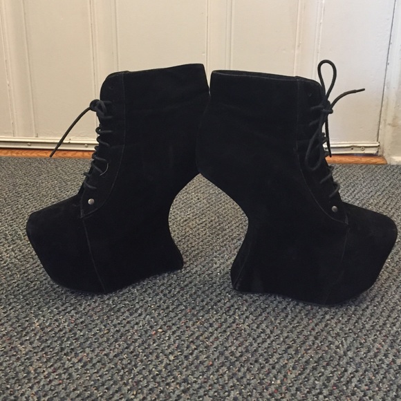 Glaze Blk faux-suede heel-less  platform Sz: 10