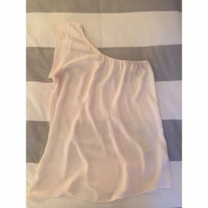 One shoulder Top