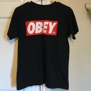 Obey tshirt