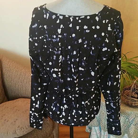 UO Top - Picture 2 of 4