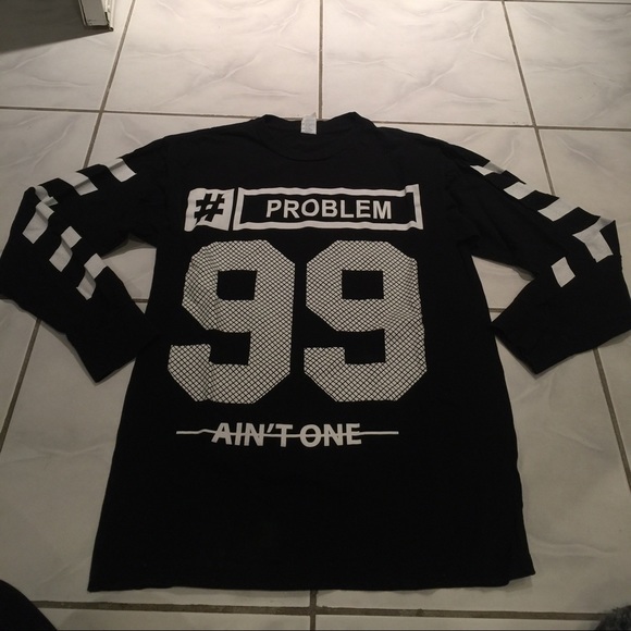 Size Small Trendy Long Sleeve Shirt
