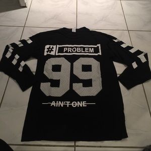 Size Small Trendy Long Sleeve Shirt