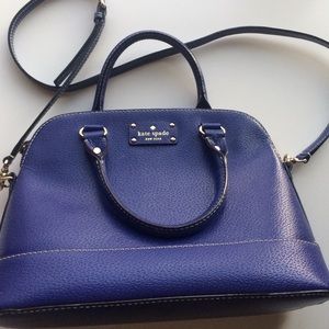 Like new/ barely used Kate spade- BUY ON EBAY plz-