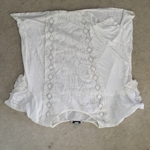 Cute eyelet t shirt