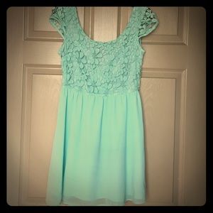 MAKE AN OFFER‼️Foreign Exchange Mint Green Dress S