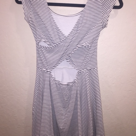 Striped Cross-Back Dress - Picture 2 of 4