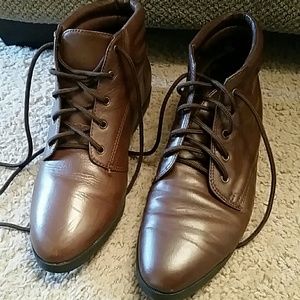 **PRICE DROP** Brown Vintage Danexx Oxford