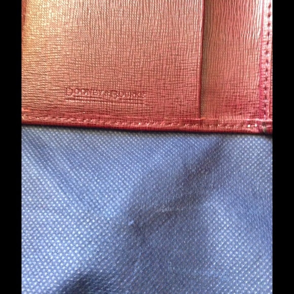 Wallet - Picture 3 of 4
