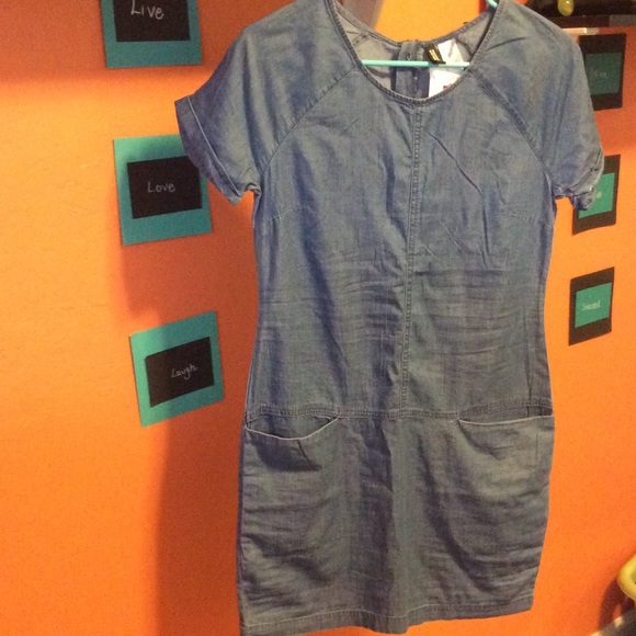 Chambray Pocketed Dress