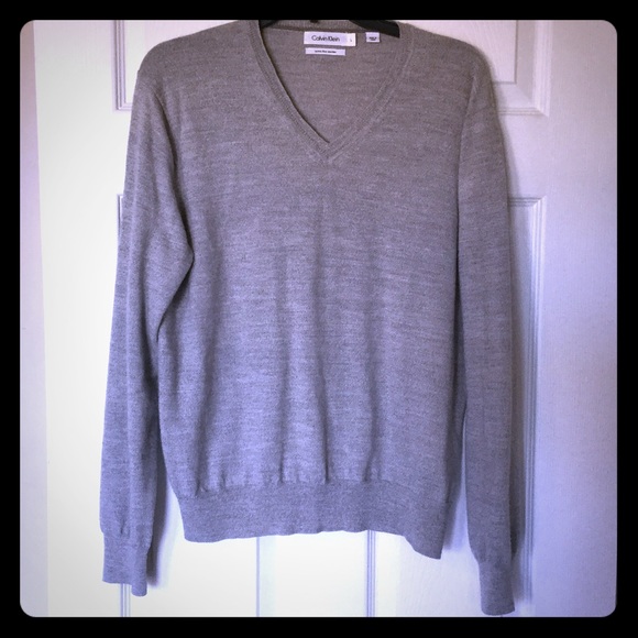 Calvin Klein Light Gray