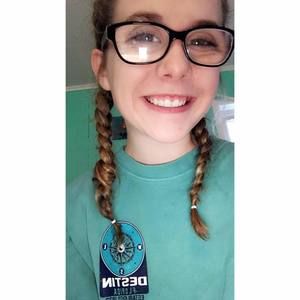 Meet your Posher, Callie grace