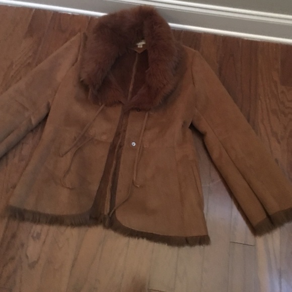 Brown suedecoat with fur inside like new