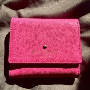 Kate Spade Tavy in hot pink