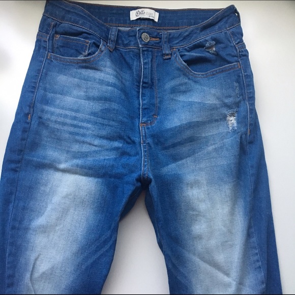 High waisted skinny jeans
