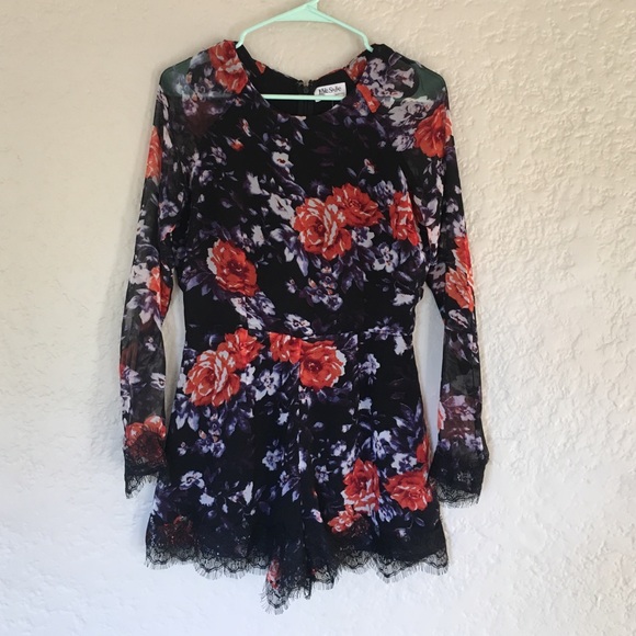ROMPER W/ roses and Lace