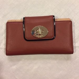 Kate Spade Turnlock Stacy Hampton Road Wallet