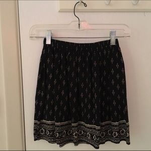 Black and White Pattern Skirt