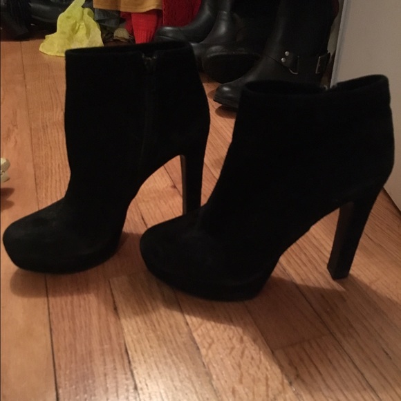 Black suede high heel booties - Picture 1 of 1
