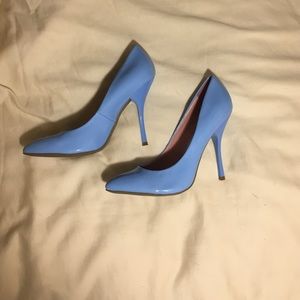 Light blue pointed toe heels
