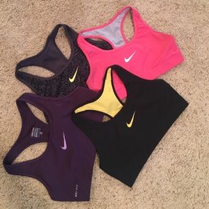 Nike sports bra bundle