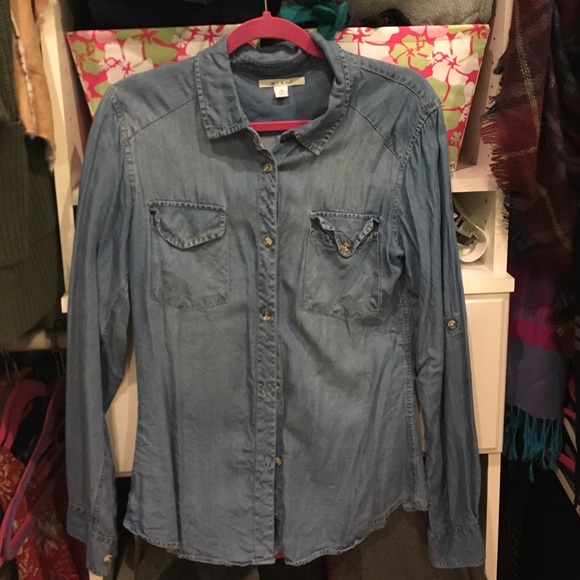 Button up shirt