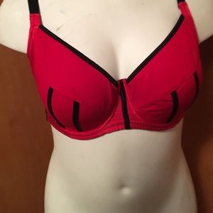 Red hot! Silky bra with black boning