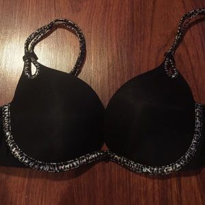 32A black/cheetah print Gorgeous bra