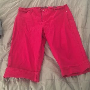 Hot pink capris pants
