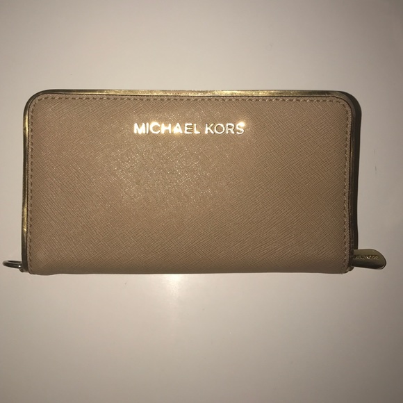 Michael Kors wallet