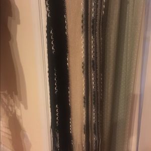 $4 Scarf