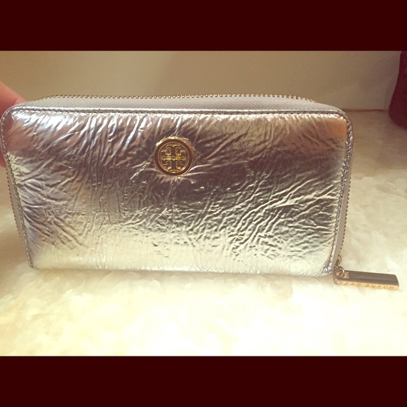Tory Burch Wallet