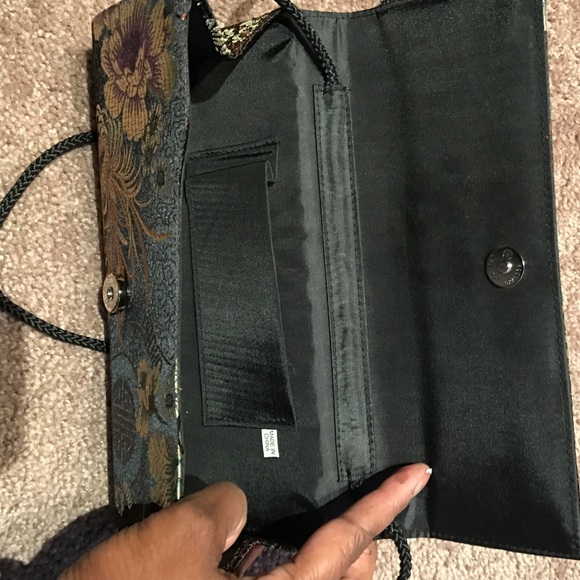 New Black Floral Clutch - Picture 4 of 4