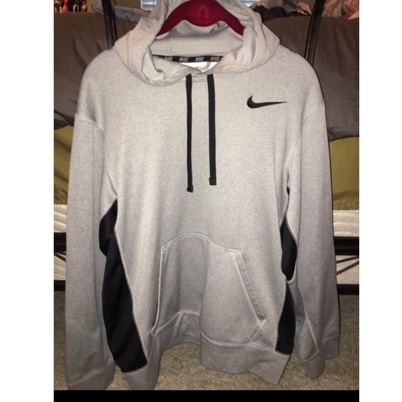 Nike Other - Nike Sweater