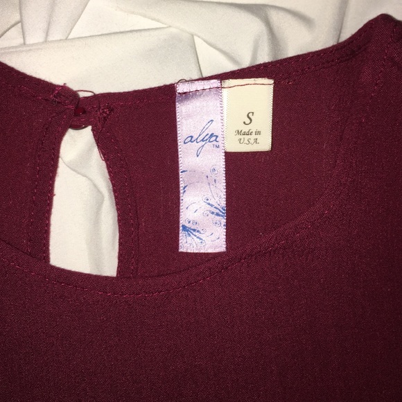 francesca's top - Picture 3 of 3