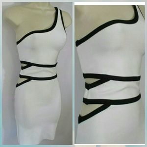 NEW WITH TAG BEBE JAMIE ONE SHOULDER CUTOUT DRESS