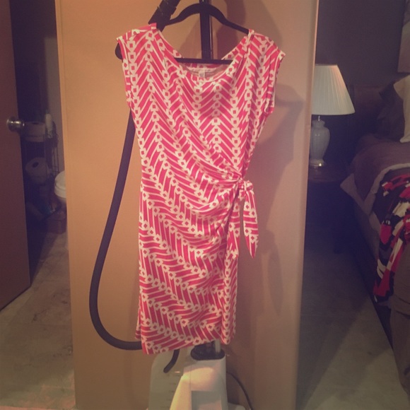 Diane von furstenberg wrap dress