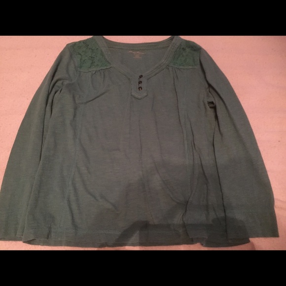 Eddie Bauer Henley