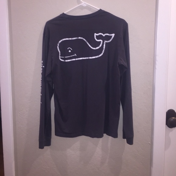 Grey Vineyard Vines Long Sleeve - Picture 2 of 3
