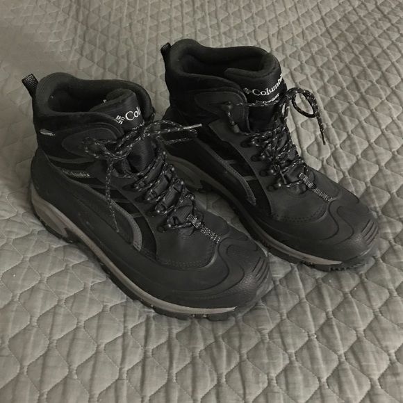 columbia shoes 200 grams