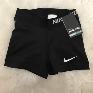 NWT Nike Dri-Fit compression shorts