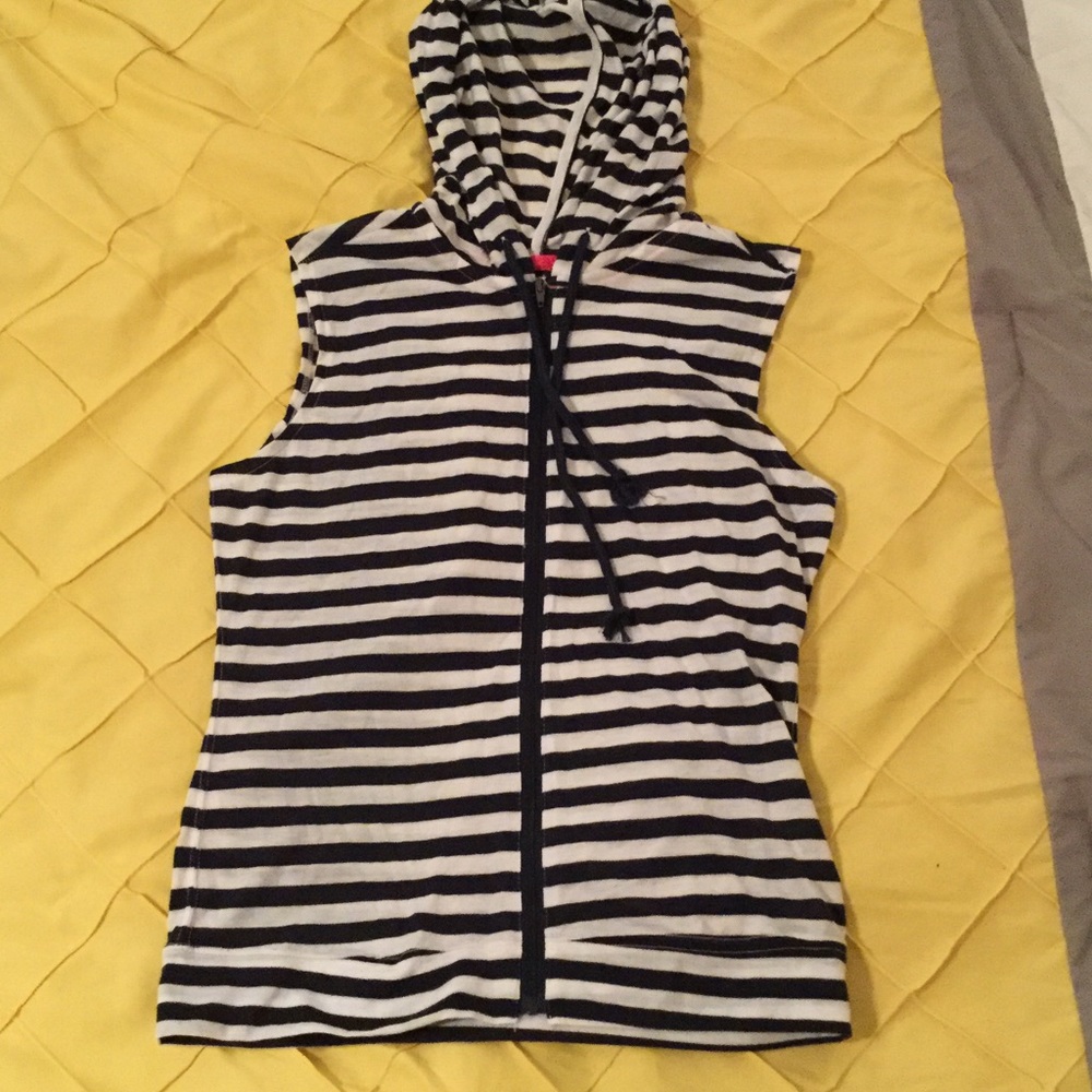Striped tank zipper hooded vest. Perfect condition