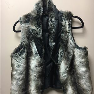 FUR VEST (not real fur)